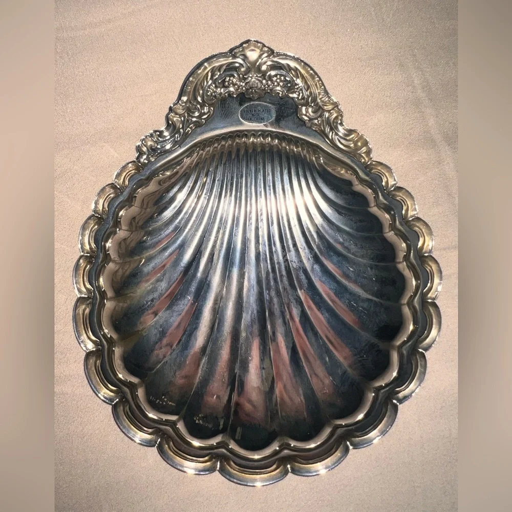Silverplate Shell-Shaped Bowl Baroque & Rococo Style Classic Shell Pattern. - Picture 3 of 5